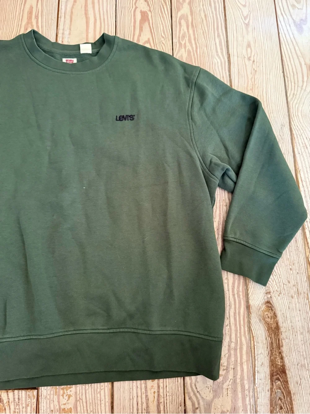 Levi's Relaxed Crewneck Sweatshirt size xl